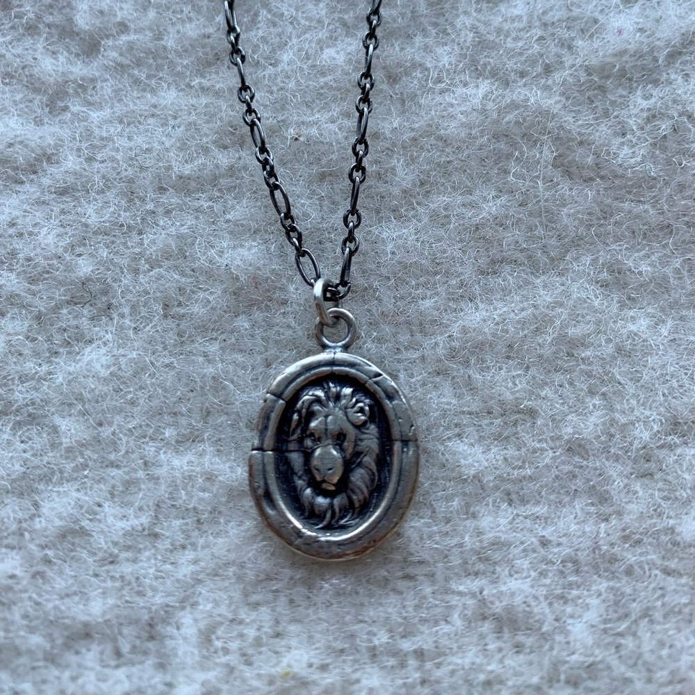 Pyrrha Necklace